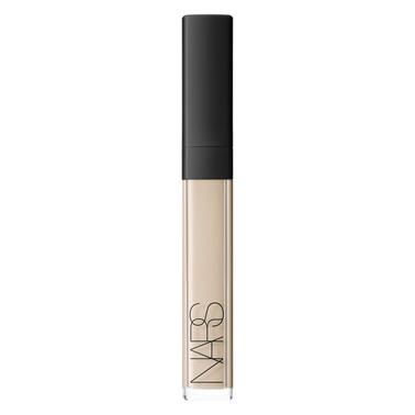 i-015503-radiant-creamy-concealer-chantilly-1-378